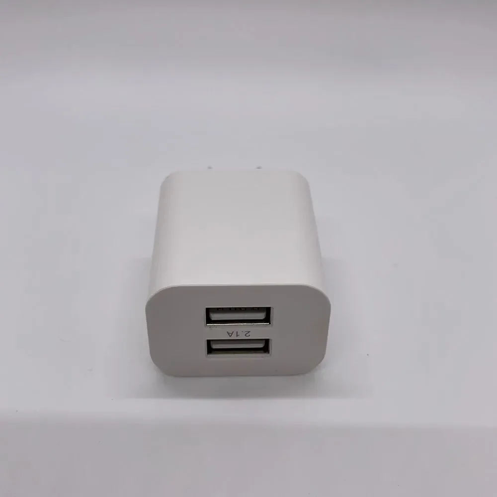 NWT USB Dual Double Charging Cube